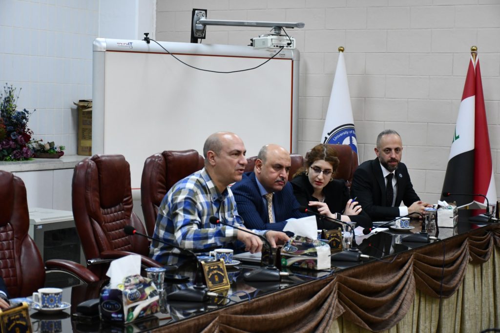 90b05586-5d68-48b8-894f-f5fd5e7a397b