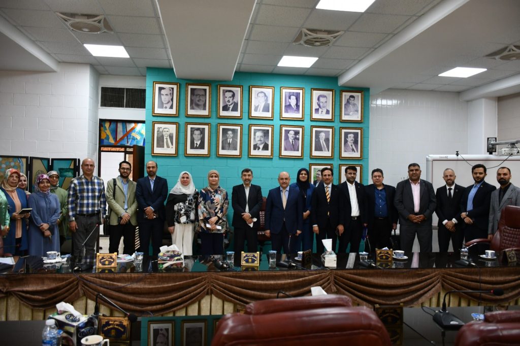 d7f40b9e-4d53-4480-ae9d-f032e711f2f8