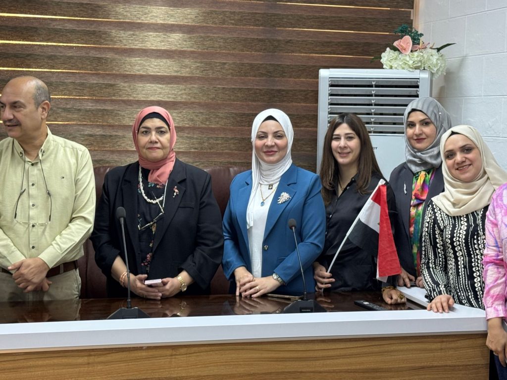 b9629ee0-f2ef-43e7-9366-6e03712596b1