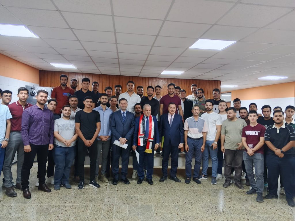 هندسة بغداد تحتفي باليوم الوطني العراقي