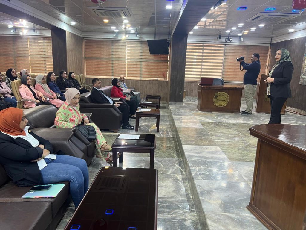 ورشة عمل حول دور المرأة في نشر الثقافة الإيجابية في المجتمع