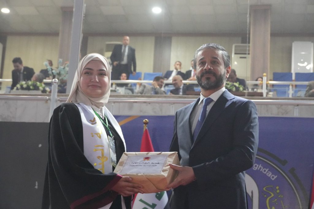 d6a1dcea-5f71-4784-9342-8f6133215f78