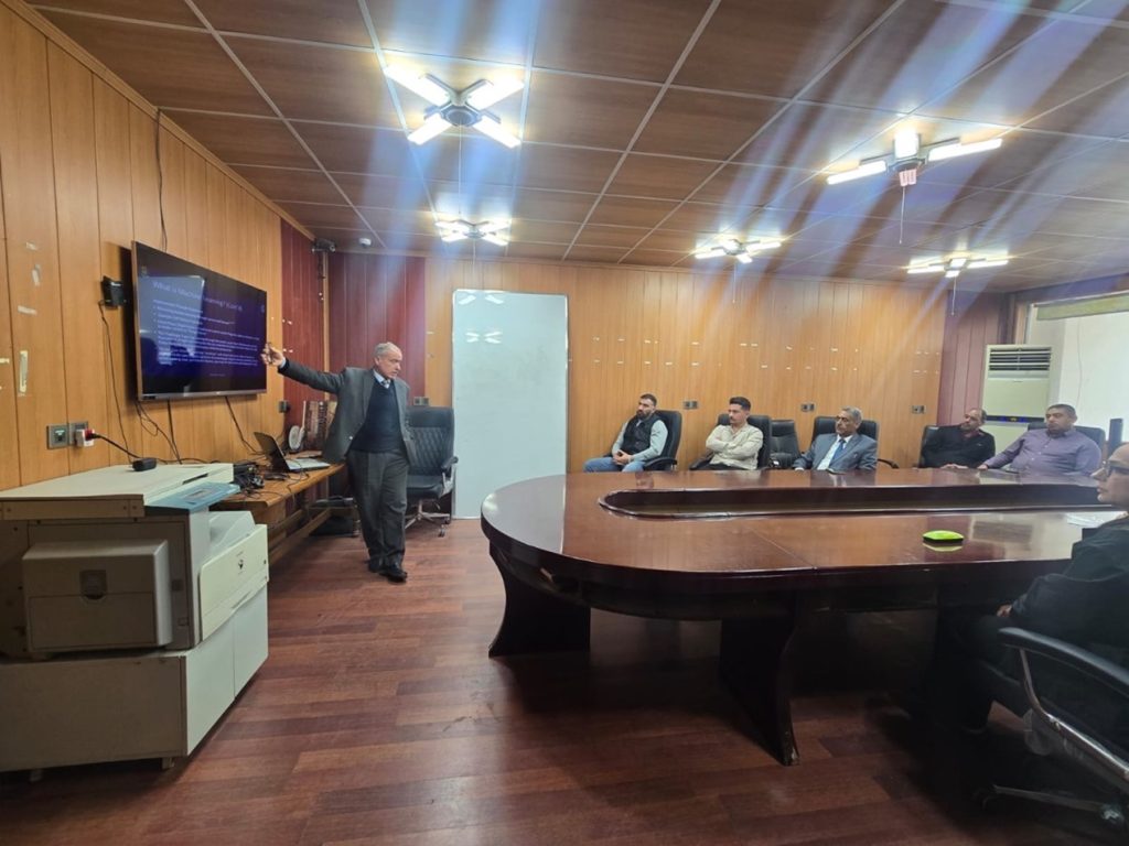 هندسة بغداد تنظم محاضرة علمية حول تطبيقات تعلّم الآلة في قطاع النفط والغاز
